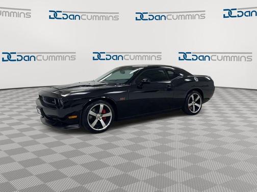Phantom Black Tri Coat Pearl 2013 Dodge Challenger SRT8