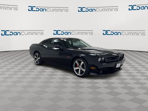 Phantom Black Tri Coat Pearl 2013 Dodge Challenger SRT8
