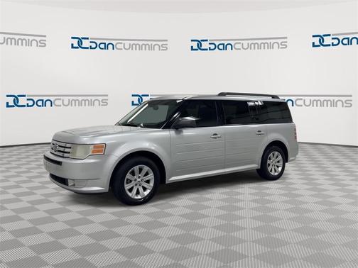 2010 Ford Flex SE