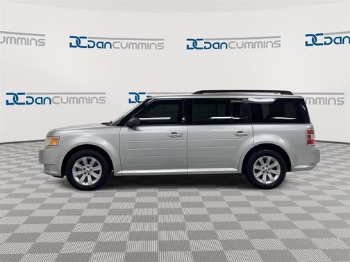2010 Ford Flex SE