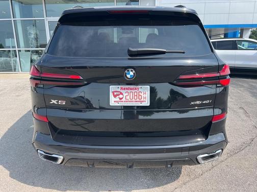 2025 BMW X5 xDrive40i