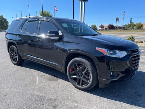 2021 Chevrolet Traverse Premier