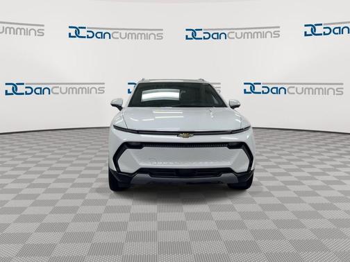 2026 Chevrolet Equinox EV LT 2