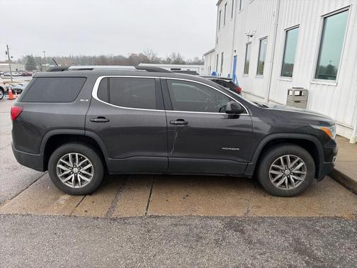 2018 GMC Acadia SLE-2