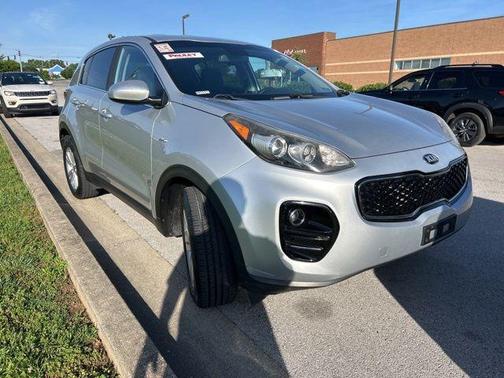 Sparkling Silver 2018 Kia Sportage LX