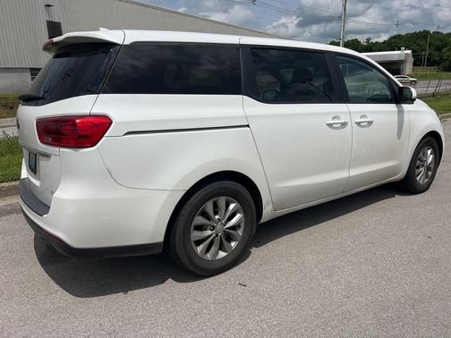 2020 Kia Sedona LX