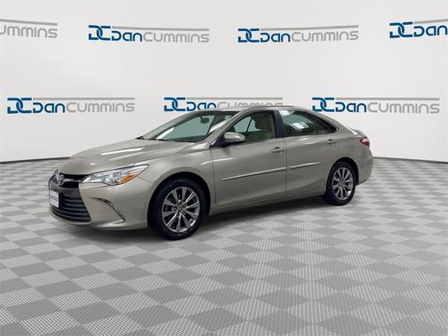 2016 Toyota Camry XLE