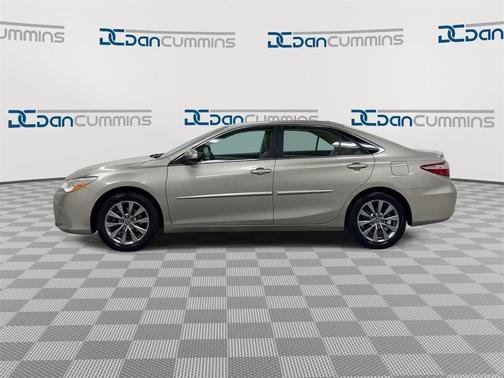 2016 Toyota Camry XLE