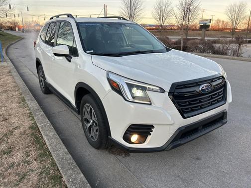 2022 Subaru Forester Premium