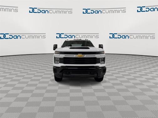 2024 Chevrolet Silverado 2500 Custom