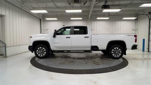 2024 Chevrolet Silverado 2500 Custom