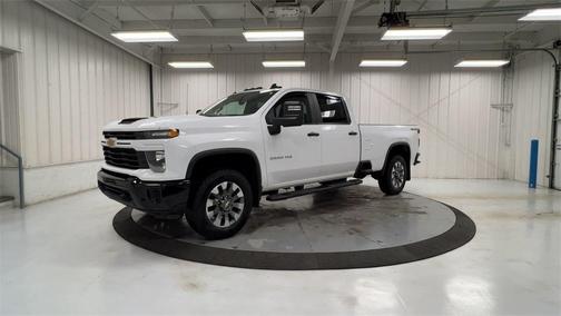2024 Chevrolet Silverado 2500 Custom