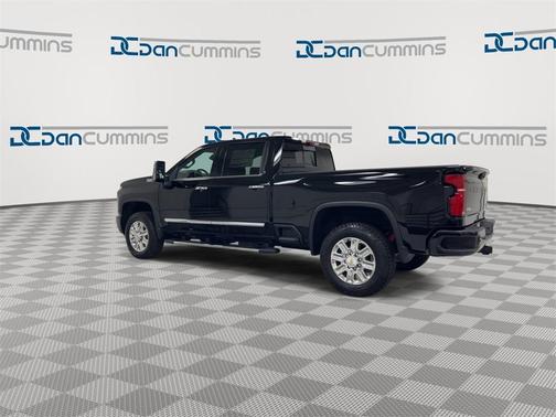 2025 Chevrolet Silverado 2500 High Country