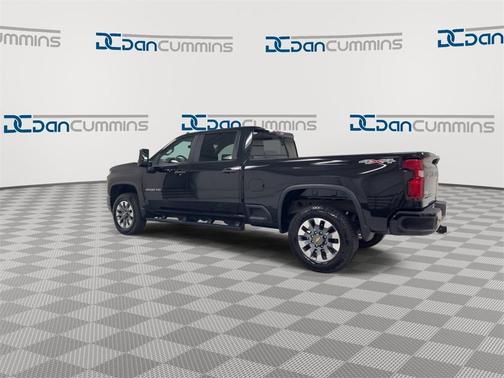 2023 Chevrolet Silverado 2500 Custom