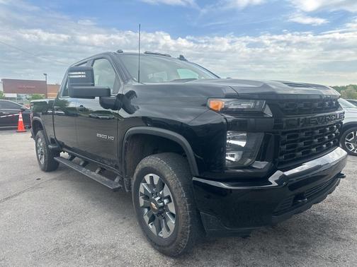 2023 Chevrolet Silverado 2500 Custom