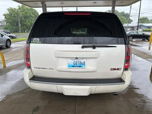 2014 GMC Yukon XL 1500 Denali