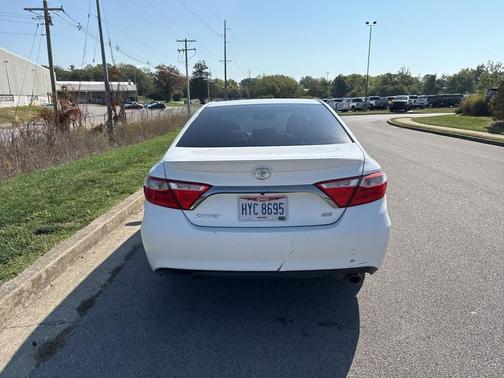 2015 Toyota Camry SE