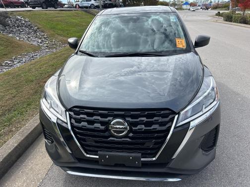 2021 Nissan Kicks S
