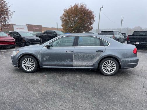 2016 Volkswagen Passat 1.8T SE