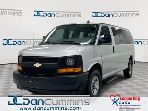 2017 Chevrolet Express 2500 LS