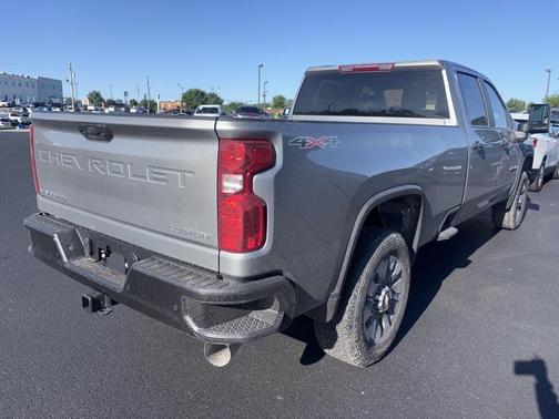 2025 Chevrolet Silverado 2500 Custom