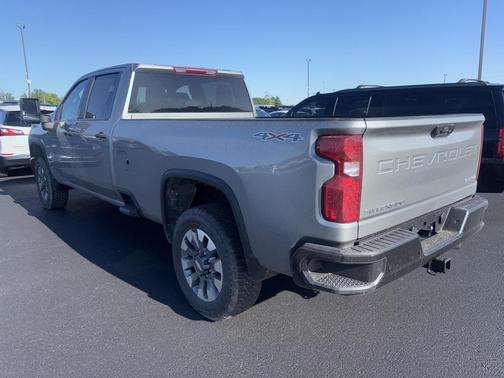 2025 Chevrolet Silverado 2500 Custom