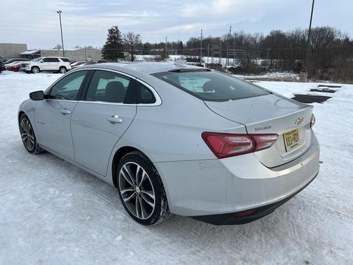 2022 Chevrolet Malibu LT