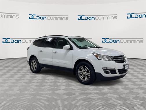 2017 Chevrolet Traverse 2LT