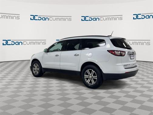 2017 Chevrolet Traverse 2LT