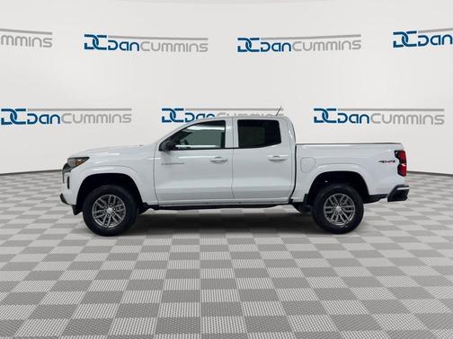 Summit White 2026 Chevrolet Colorado LT
