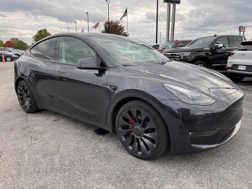 2024 Tesla Model Y Performance