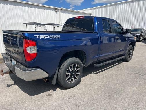 2015 Toyota Tundra SR5