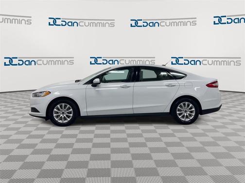 2016 Ford Fusion S