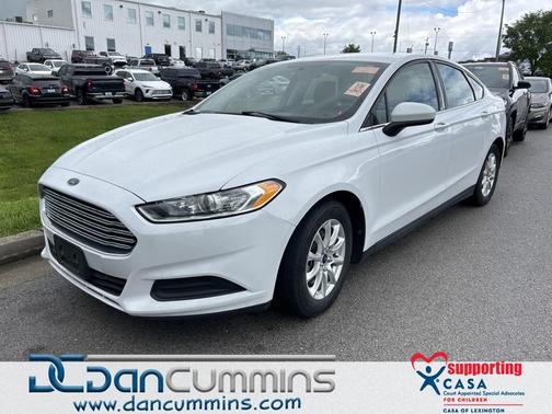 2016 Ford Fusion S
