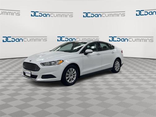 2016 Ford Fusion S