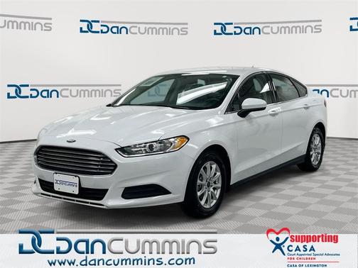 2016 Ford Fusion S