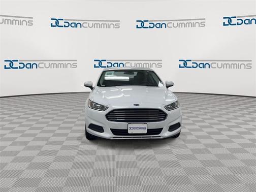 2016 Ford Fusion S