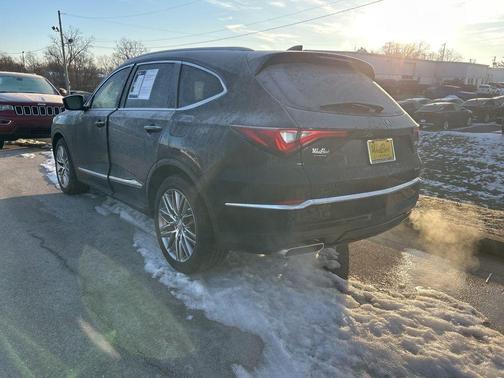 2023 Acura MDX Advance