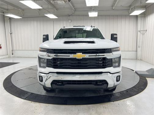 2026 Chevrolet Silverado 3500 LT