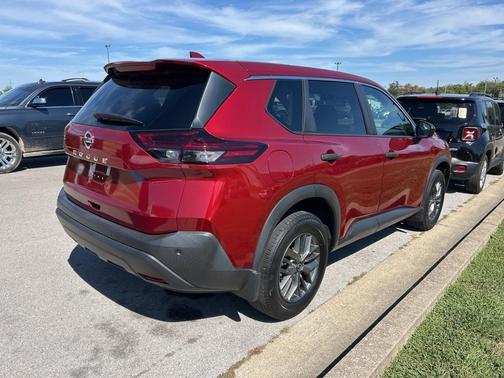 2021 Nissan Rogue S