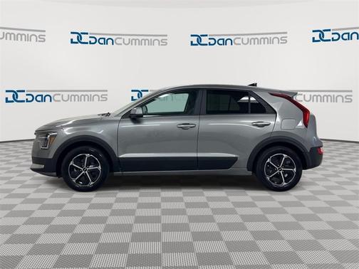 2023 Kia Niro LX