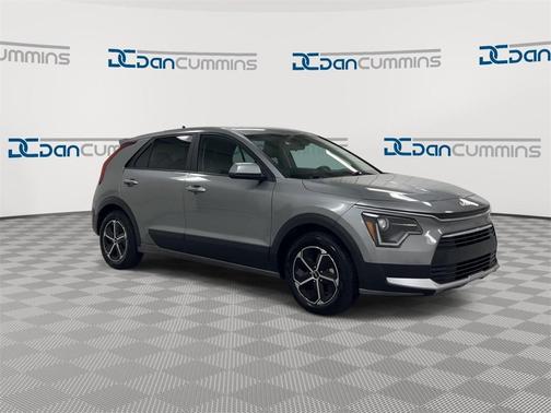 2023 Kia Niro LX
