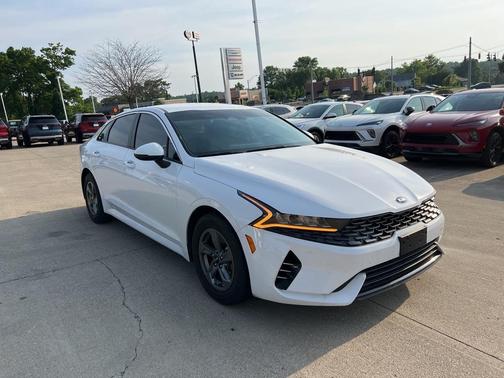 2021 Kia K5 LXS