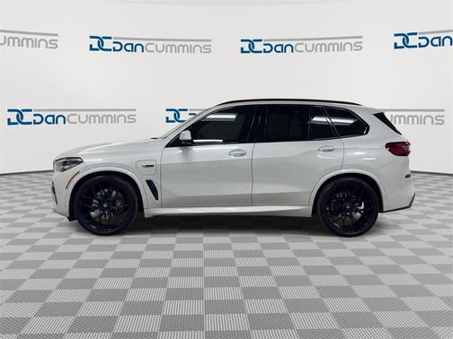 2022 BMW X5 PHEV xDrive45e