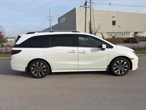 2025 Honda Odyssey Elite