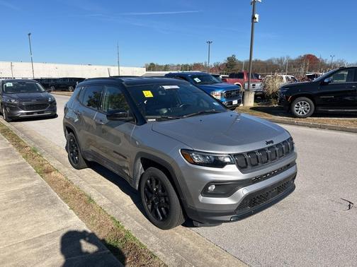 2022 Jeep Compass Altitude