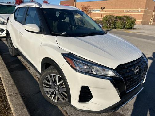 2023 Nissan Kicks SV