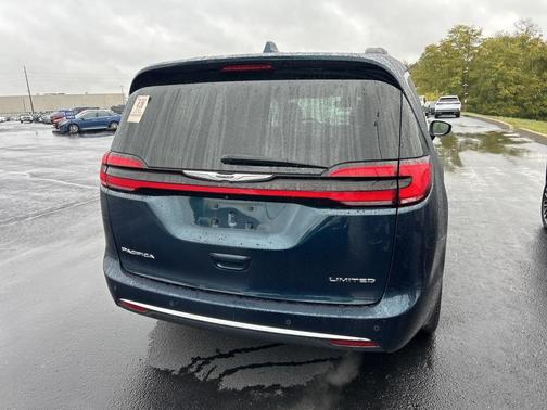 2022 Chrysler Pacifica Limited