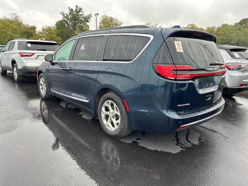2022 Chrysler Pacifica Limited