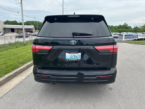2023 Toyota Sequoia SR5
